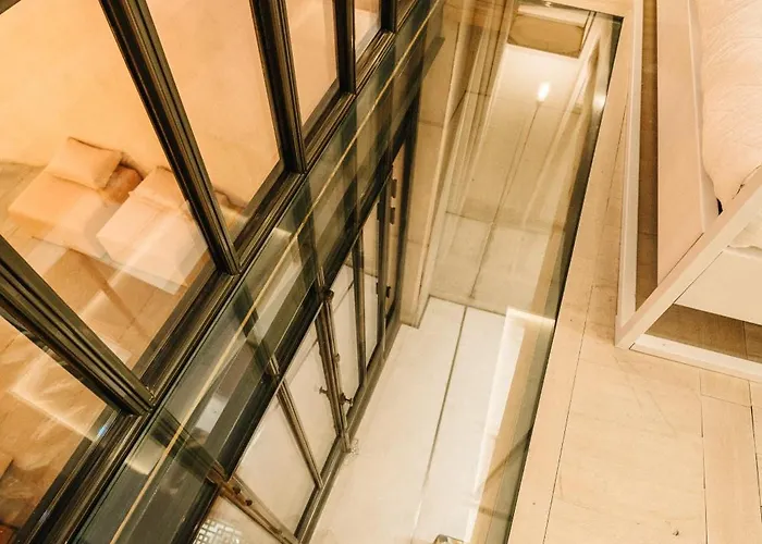 L'arpete, Rue Trivalle * カルカソンヌ