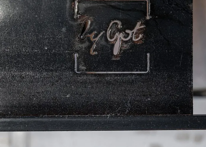 L'arpete, Rue Trivalle * Carcassonne