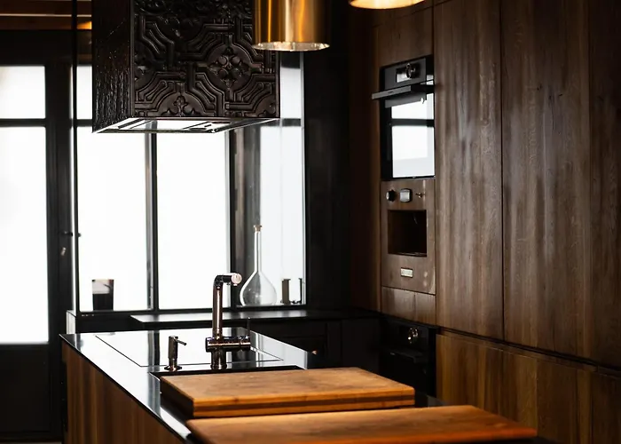 L'arpete, Rue Trivalle * Carcassonne