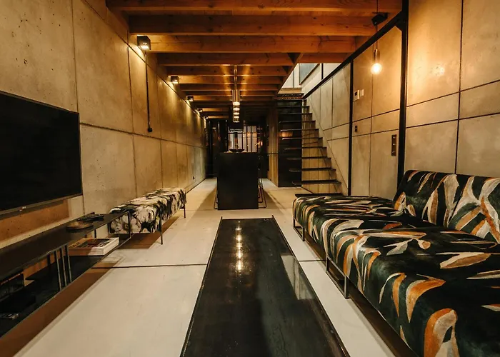 別荘 L'arpete, Rue Trivalle *